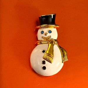 Vintage Monet Winter Snowman Brooch/Pin